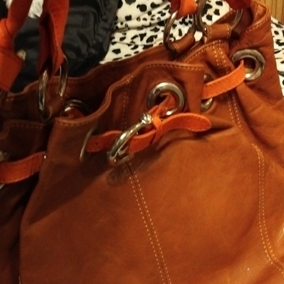 Iam selling a tote bag - Picture 8 of 8